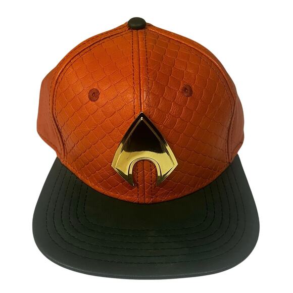 DC Comics NWT Bioworld Aquaman Snapback Orange + Green w/ Gold Logo - Picture 1 of 8